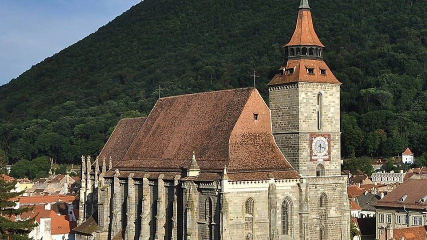 BRAȘOV: Via Gregoriana și Karol Mossakowski, la Biserica Neagră BRAȘOV: Via Gregoriana și Karol Mossakowski, la Biserica Neagră