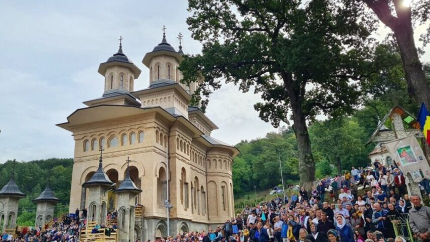 Hramul Mănăstirii Nicula 2025 Hramul Mănăstirii Nicula 2025