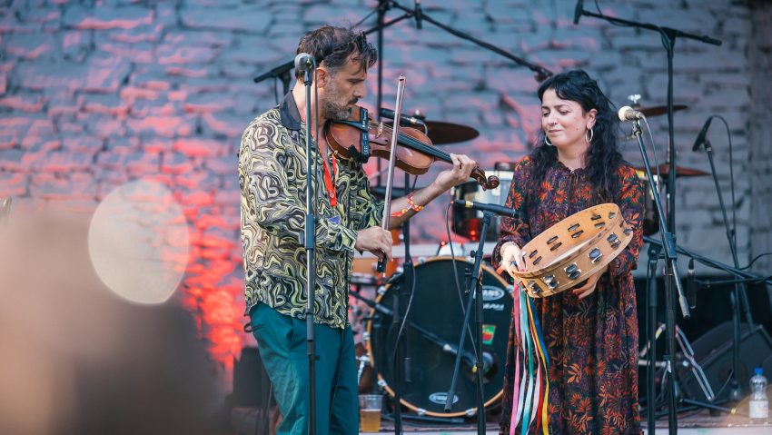 Continuă până duminică festivalul Mera World Music Continuă până duminică festivalul Mera World Music