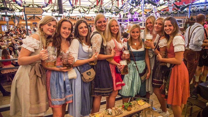 Festivalul original Oktoberfest, pentru prima dată în România, la Brașov