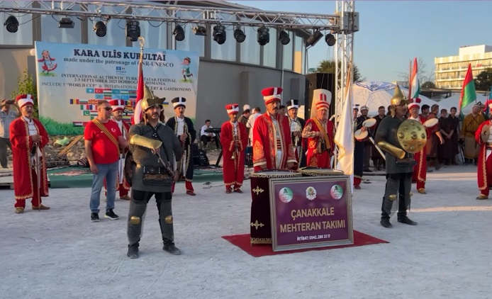 TECHIRGHIOL: A X-a ediție a Festivalului internațional KURULTAI TECHIRGHIOL: A X-a ediție a Festivalului internațional KURULTAI