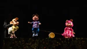 CONSTANȚA: Spectacolul „Cei trei purceluși” deschide stagiunea la „Căluțul de Mare”
