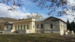 Aproape 100 de monumente istorice din Harghita și Covasna, dispărute ori aflate în stare avansată de degradare