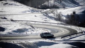 Transfăgărășanul și Transalpina se închid până în primăvară