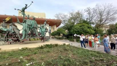 Tur interactiv gratuit prin principalele teatre bucureștene