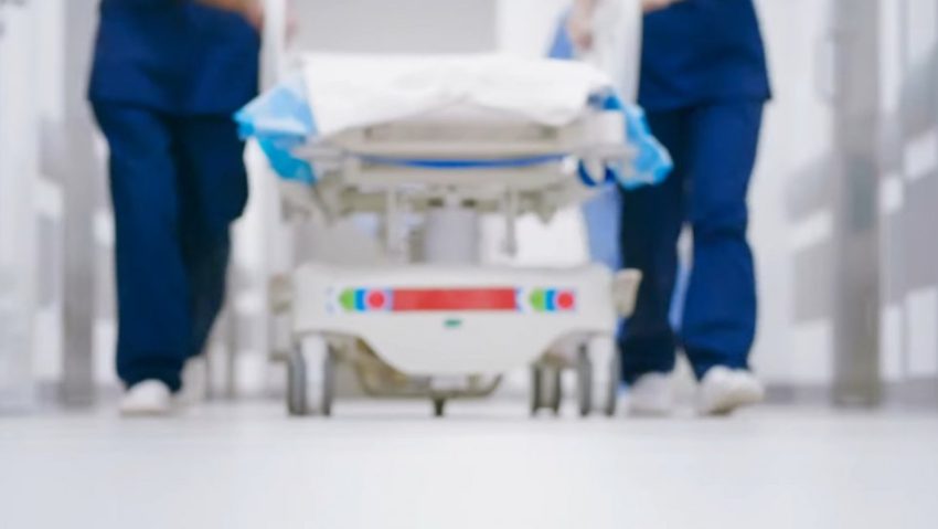 După moartea unei tinere care a născut la Constanța, ministrul Rogobete anunță controale la toate clinicile private