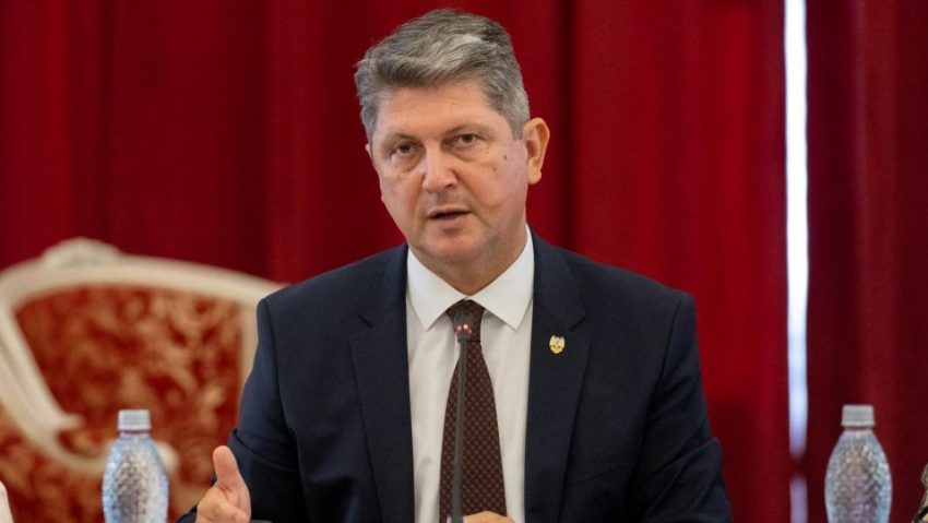 Titus Corlățean renunță la cursa pentru șefia PSD | VIDEO