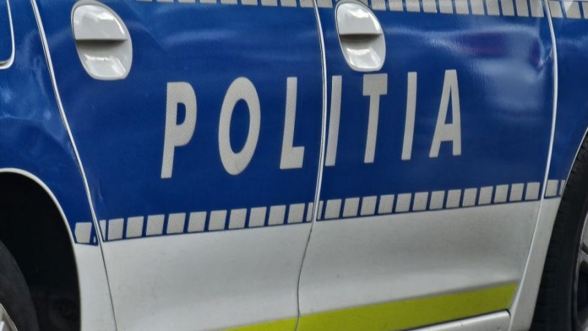 BUCUREȘTI: A fost reținut șoferul care a accidentat mortal o tânără mamă pe o trecere de pietoni BUCUREȘTI: A fost reținut șoferul care a accidentat mortal o tânără mamă pe o trecere de pietoni