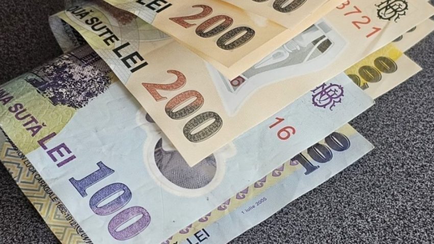 Ministerul Educaţiei: Salariile profesorilor nu au fost reduse; Este vorba despre calculul sporului de suprasolicitare neuropsihică Ministerul Educaţiei: Salariile profesorilor nu au fost reduse; Este vorba despre calculul sporului de suprasolicitare neuropsihică