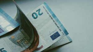 Republica Moldova, Albania, Muntenegru şi Macedonia de Nord au aderat la zona unică de plăţi în euro