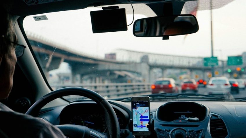 Serviciile de plată pentru achiziţia rovinietei şi peajului, întrerupte temporar Serviciile de plată pentru achiziţia rovinietei şi peajului, întrerupte temporar