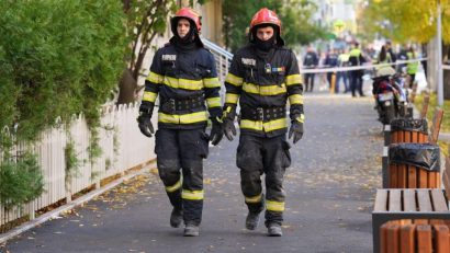 Explozie într-un bloc din București: Filmul intervenției la fața locului, prezentat de MAI