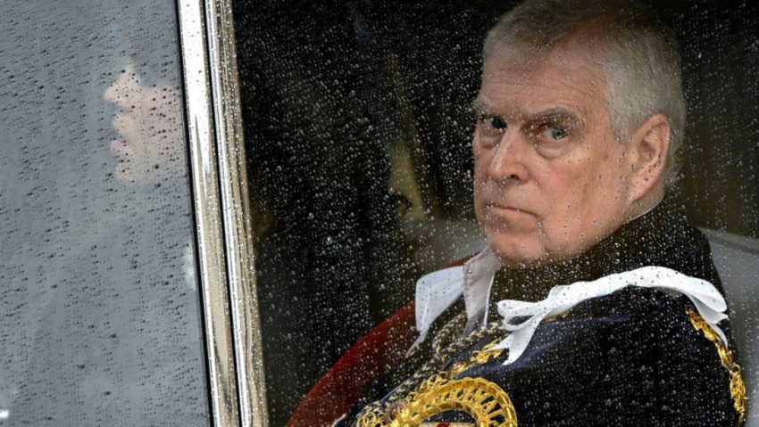 MAREA BRITANIE: Prințul Andrew renunță la titlurile nobiliare MAREA BRITANIE: Prințul Andrew renunță la titlurile nobiliare
