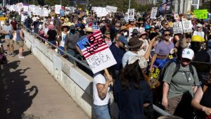 Milioane de americani, la protestele „No Kings”