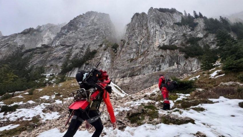 O turistă a murit în Parcul Național Piatra Craiului O turistă a murit în Parcul Național Piatra Craiului