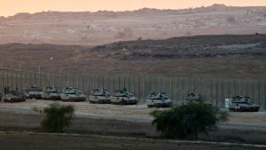 Israelul a lansat mai multe atacuri în Gaza și a anunțat că suspendă ajutorul acordat enclavei