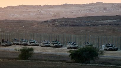 Israelul a lansat mai multe atacuri în Gaza și a anunțat că suspendă ajutorul acordat enclavei