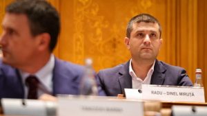 Moțiune simplă împotriva ministrului Economiei, depusă de AUR