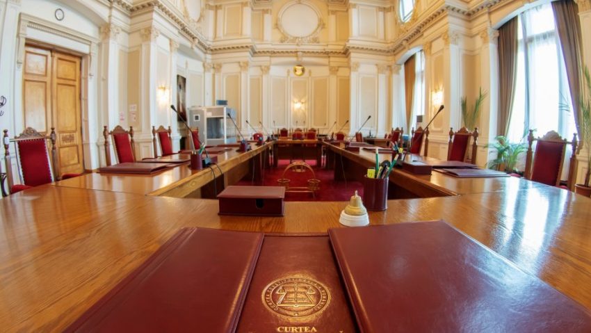 CCR a stabilit că legea pentru stabilirea unor măsuri în domeniul sănătăţii este constituţională CCR a stabilit că legea pentru stabilirea unor măsuri în domeniul sănătăţii este constituţională