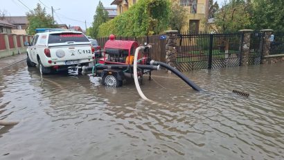 IGSU: 73 de localităţi şi 22 de judeţe, afectate de vremea rea