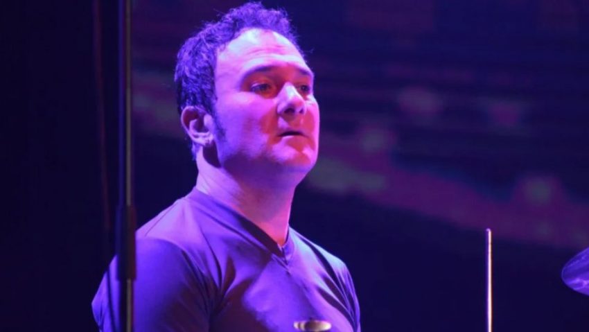 Trupa Direcția 5, îndoliată de moartea bateristului Marius Keseri Trupa Direcția 5, îndoliată de moartea bateristului Marius Keseri