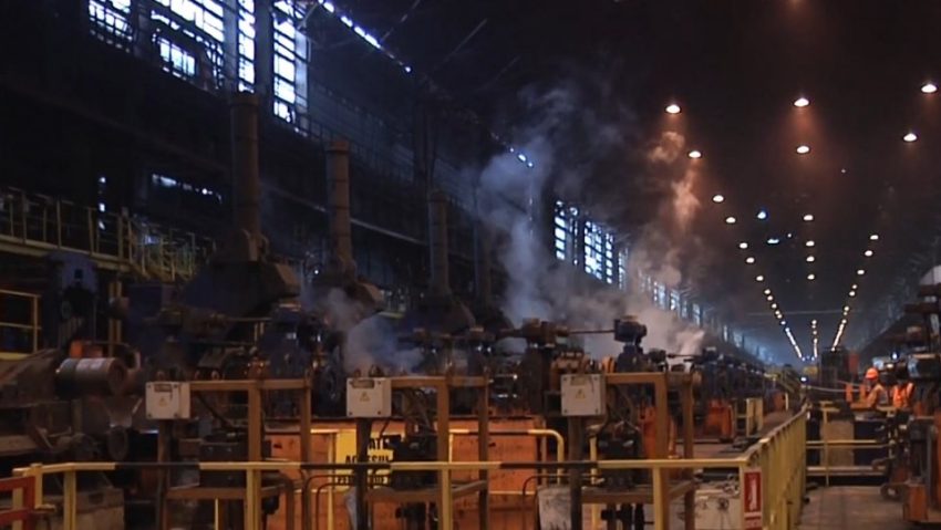 Din noiembrie, ArcelorMittal Hunedoara reia producția Din noiembrie, ArcelorMittal Hunedoara reia producția