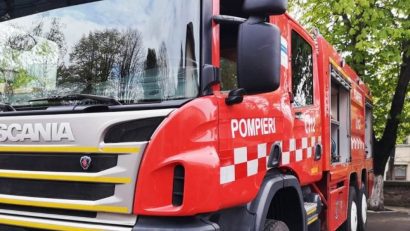 Apartament din municipiul Iași, cuprins de flăcări: 6 persoane au fost transportate la spital