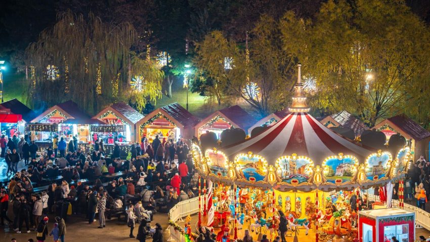 BUCUREȘTI: Pregătiri pentru West Side Christmas Market BUCUREȘTI: Pregătiri pentru West Side Christmas Market