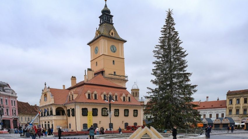 Startul sărbătorilor de iarnă va fi dat la Brașov în 30 noiembrie