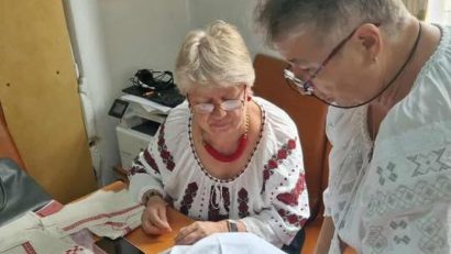 Brașov: „Șezătoarea dintre cărți”, la Biblioteca Județeană