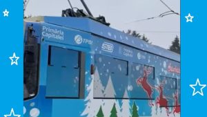 BUCUREȘTI: Moș Crăciun își lasă sania și renii în depou și urcă în vehiculele STB!