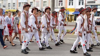 Demersuri pentru înscrierea Dansului fecioresc pe lista UNESCO