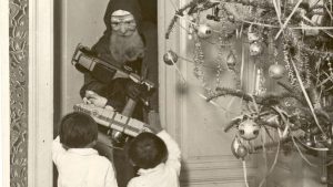 Moș Crăciun, de-a lungul timpului