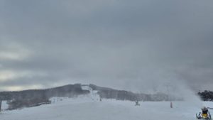 BISTRIȚA: Se deschide sezonul de schi pe pârtia Cocoș