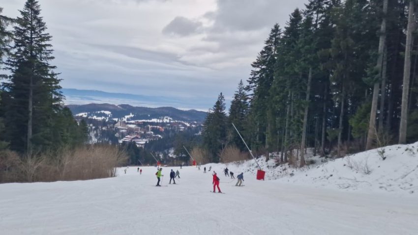 BRAȘOV: Pârtia Drumul Roșu, deschisă în totalitate