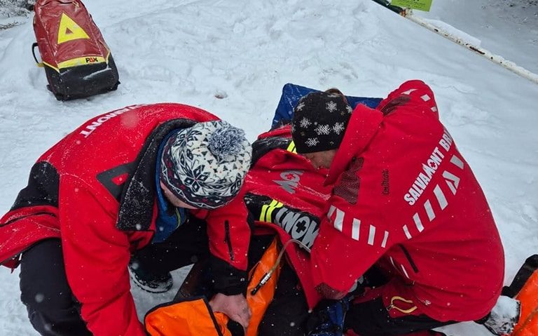 Salvamont: 42 de persoane – salvate de pe munte în ultimele 24 de ore