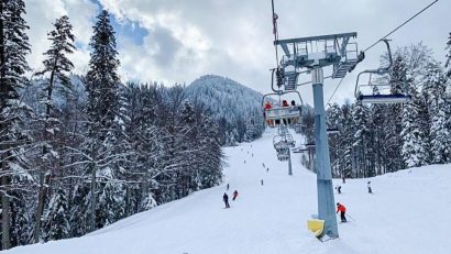 Temperaturi negative în Poiana Brașov. Recomandări pentru schiori