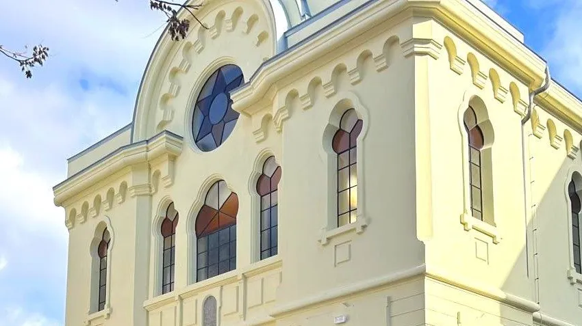 Lucrările de restaurare de la Sinagoga Mare din Constanța, aproape de finalizare