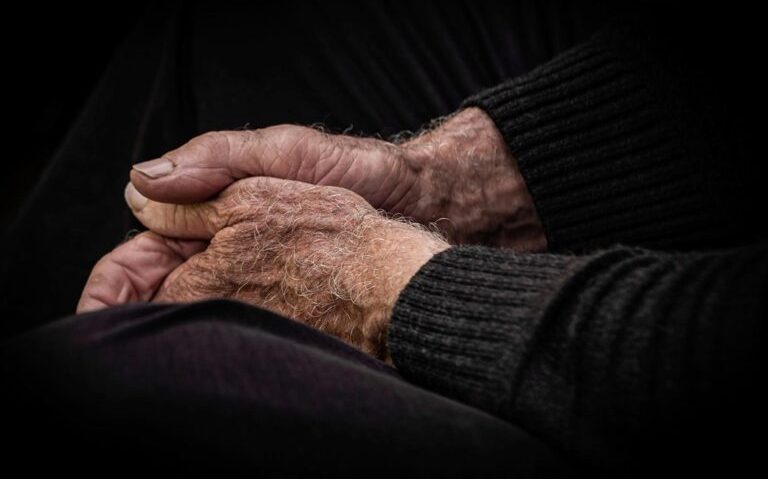 CLUJ: Urme de suflet – Artă fotografică cu impact caritabil | AUDIO