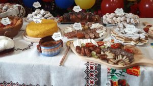 Muzică de fanfară, film și bucate tradiționale, de Dragobete, la Desa