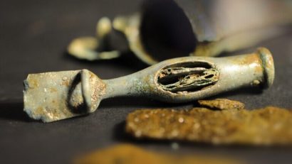 Expoziţia „Enigmele comorilor”, până în martie, la Muzeul Județean Mureș