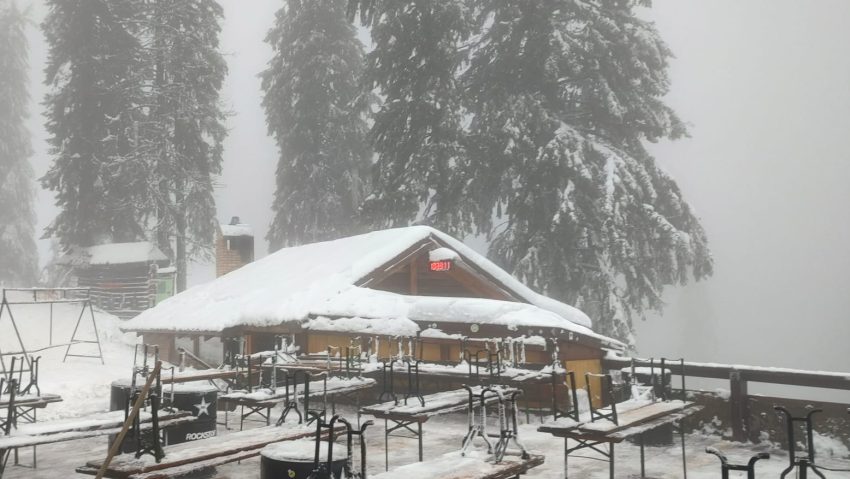 Vânt puternic în Postăvarul!