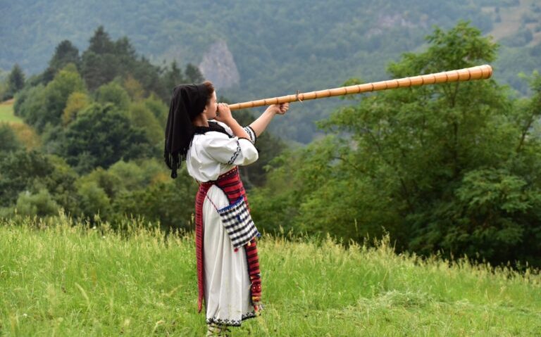 Tulnicăresele din Apuseni – Sunetul care unește văile | AUDIO