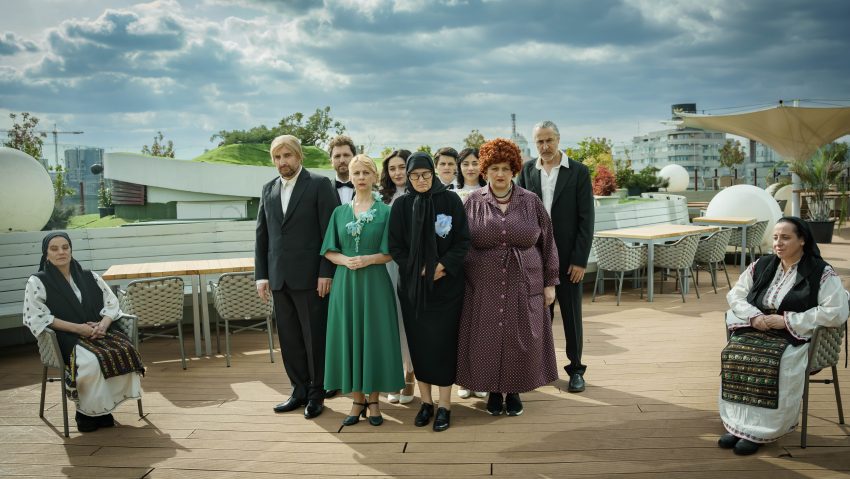 „Ceasu’ și cămașa miresii”, un nou spectacol creat de Gavril Pătru la TNB