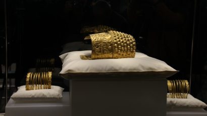 Coiful de la Coțofenești, expus la Muzeul Național de Istorie a României