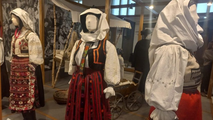 Expoziții despre tradițiile maghiare, la Muzeul de Etnografie din Brașov