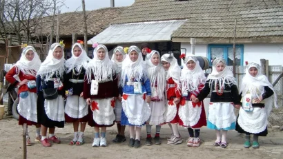 TULCEA: În localitatea Izvoarele continuă tradiția străveche a Lazărelului | AUDIO