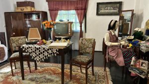 Muzeul Satului din Timișoara – Expoziție despre viața satului bănățean în comunism