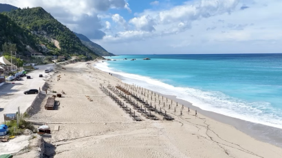 Grecia vrea să monitorizeze plajele cu drone și imagini din satelit