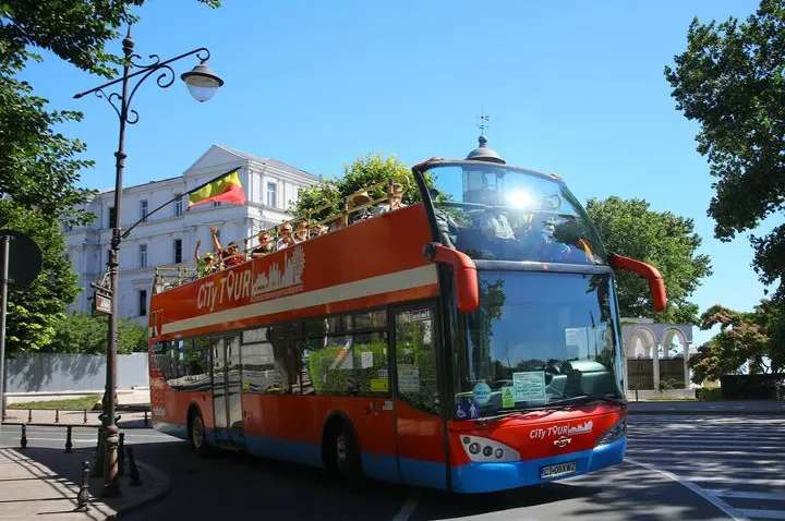 CONSTANȚA: Autobuzele etajate revin pe traseul estival City Tour